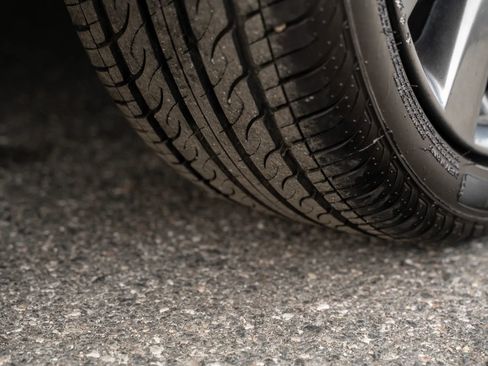 Used 2020 MAZDA MAZDA3 Sedan w/ Premium Package image 33