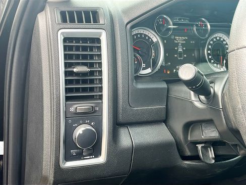 Used 2023 RAM 1500 Classic SLT w/ Trailer & Traction Group AWD/4WD image 10
