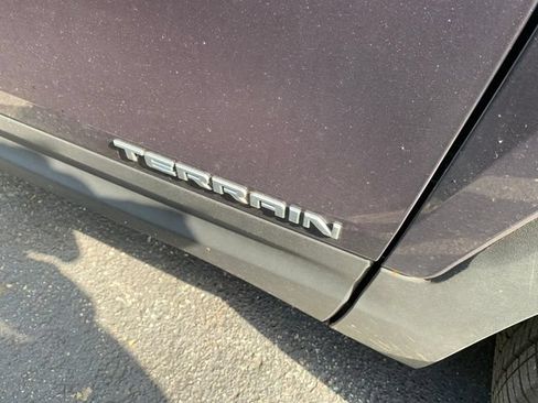 Used 2018 GMC Terrain SLE w/ Driver Convenience Package AWD/4WD image 9