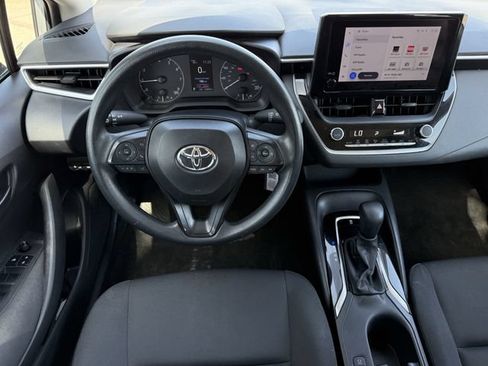 Used 2024 Toyota Corolla LE FWD image 12