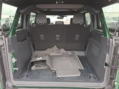 Certified 2025 Ford Bronco Badlands AWD/4WD image 28