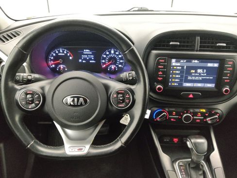 Used 2021 Kia Soul GT-Line FWD image 22