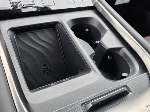 New 2026 Nissan Armada PRO-4X image 40