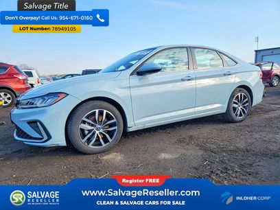 Used 2025 Volkswagen Jetta SE