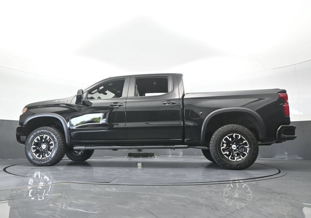 Used 2025 Chevrolet Silverado 1500 ZR2 w/ Technology Package AWD/4WD image 69