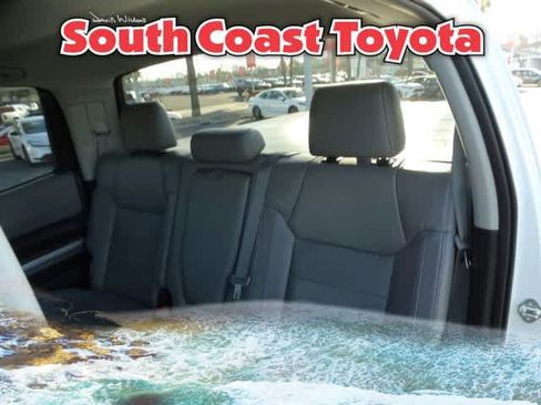 Used 2015 Toyota Tundra Limited image 22