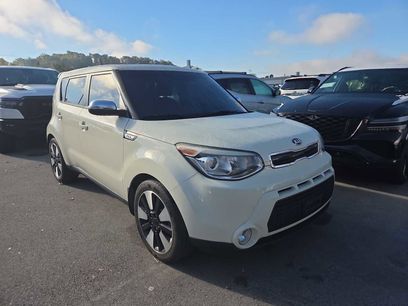 Used 2015 Kia Soul ! w/ Umber Package 1