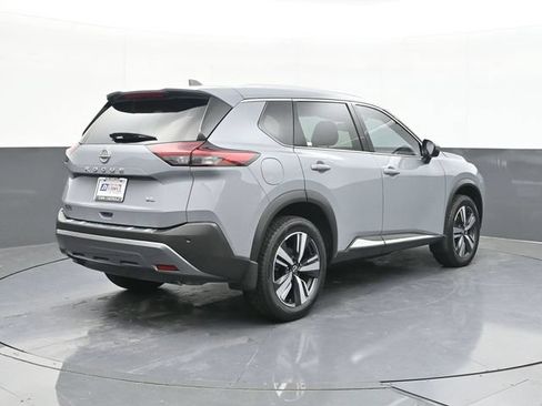 Used 2023 Nissan Rogue SL FWD image 14