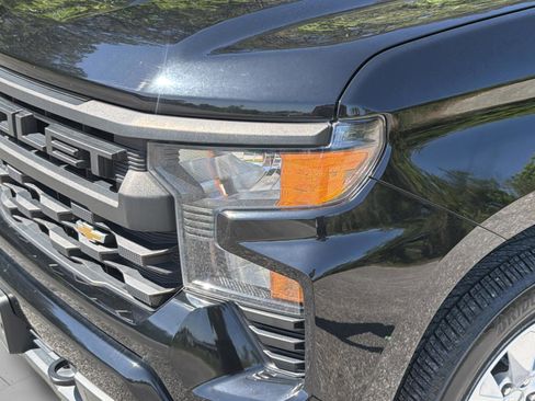 Used 2022 Chevrolet Silverado 1500 Custom image 29
