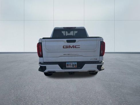 Used 2024 GMC Sierra 1500 AT4 w/ Technology Package image 7