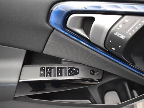 New 2026 BMW X3 xDrive30 w/ M Sport Package image 11