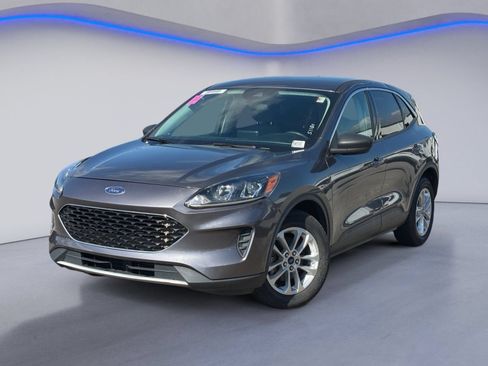 Used 2022 Ford Escape SE FWD image 2