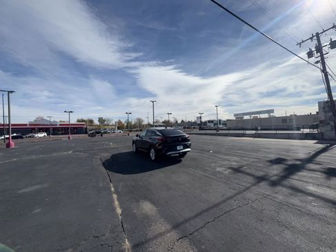 Used 2025 Buick Envista Preferred image 15