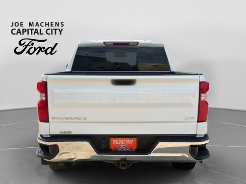 Used 2020 Chevrolet Silverado 1500 LTZ AWD/4WD image 6