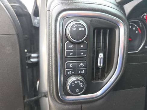 Used 2020 Chevrolet Silverado 1500 LT Trail Boss image 25