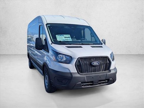 New 2026 Ford Transit 250 148 Medium Roof w/ Load Area Protection Package RWD image 6