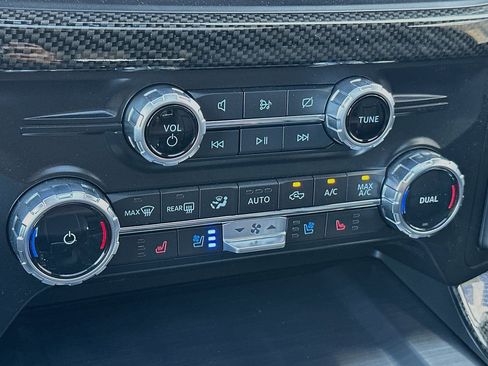 New 2023 Ford F150 Lariat w/ Equipment Group 502A High AWD/4WD image 17