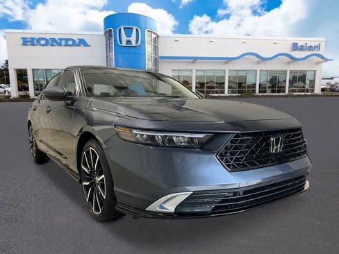 New 2026 Honda Accord Touring image 9