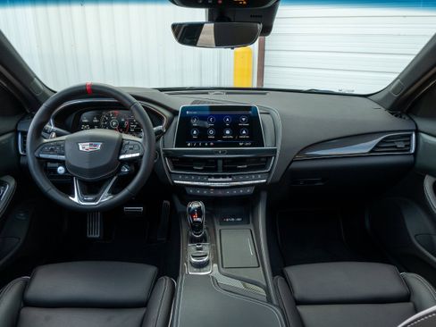 Used 2022 Cadillac CT5 V Blackwing w/ Carbon Fiber Package 2 image 25