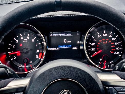 Used 2018 Ford Mustang Shelby GT350 image 19