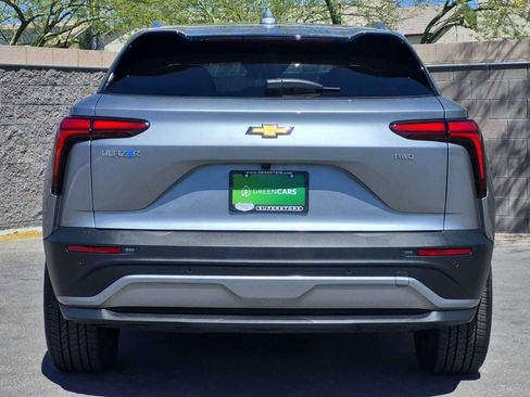 Used 2024 Chevrolet Blazer EV LT AWD/4WD image 8
