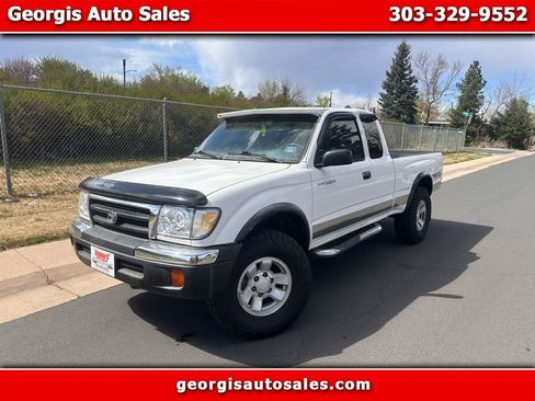 Used 1999 Toyota Tacoma 4x4 Xtracab V6 image 1