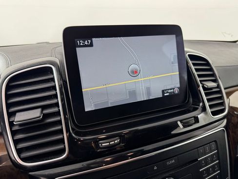 Used 2017 Mercedes-Benz GLS 450 4MATIC image 17