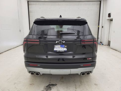 New 2026 Chevrolet Traverse Z71 w/ Driver Confidence Package image 16