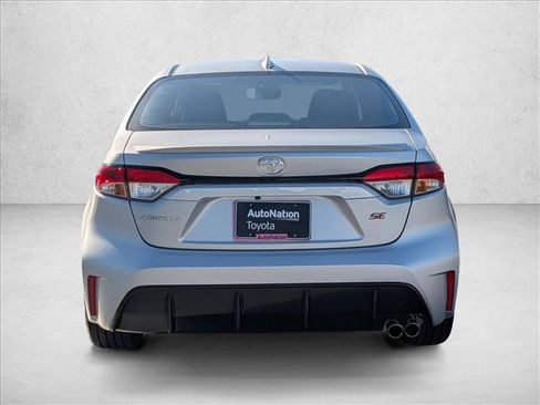 Used 2026 Toyota Corolla SE w/ SE Package FWD image 7