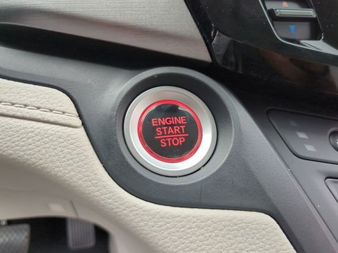 New 2025 Honda Odyssey EX-L image 30