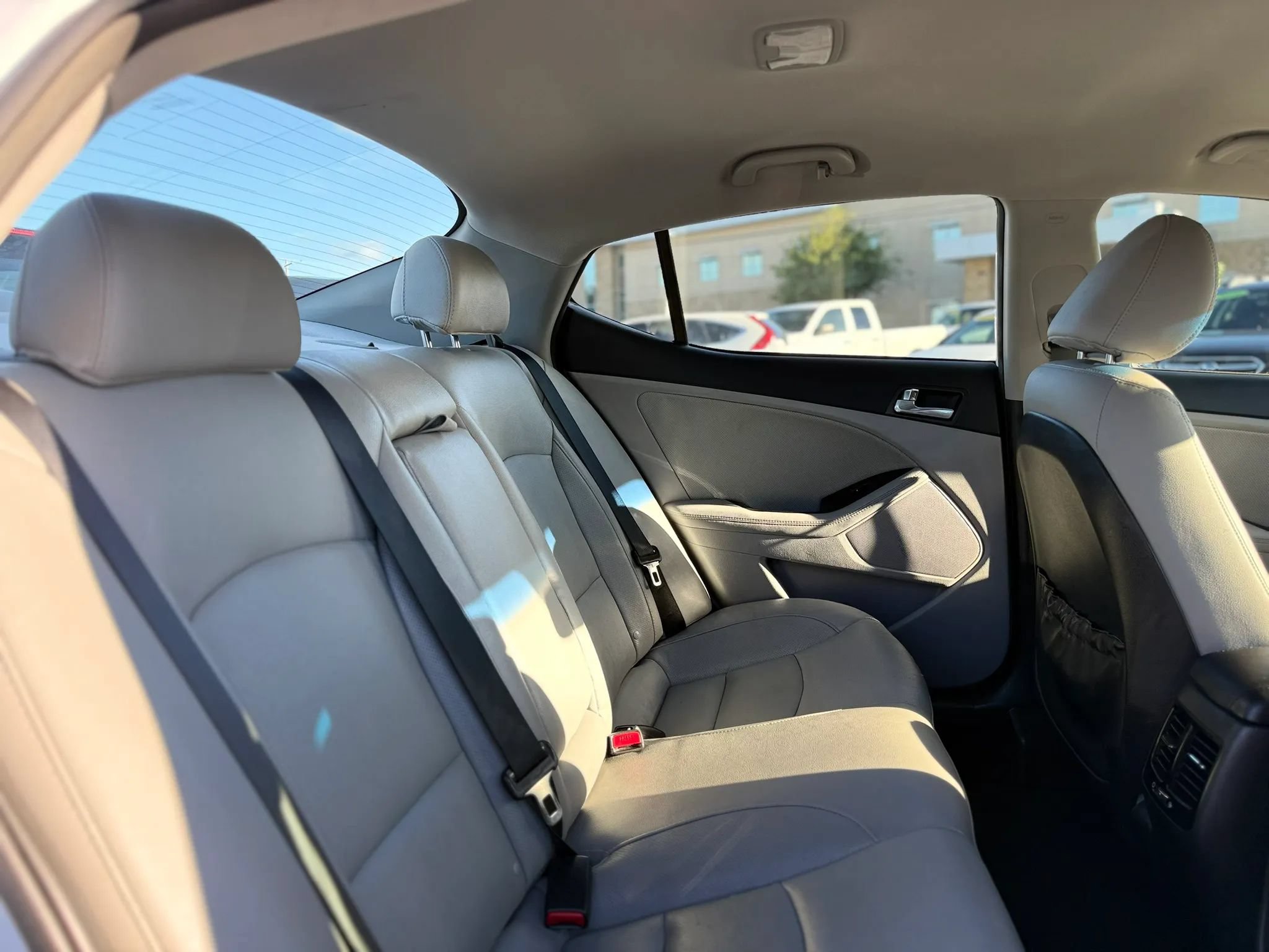 Used 2015 Kia Optima EX FWD image 22