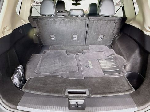 Certified 2023 Nissan Rogue SL w/ SL Premium Package image 29