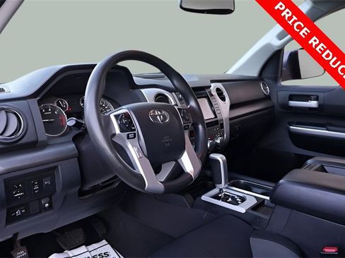 Used 2016 Toyota Tundra SR5 image 14