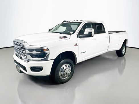 New 2025 RAM 3500 Longhorn image 3