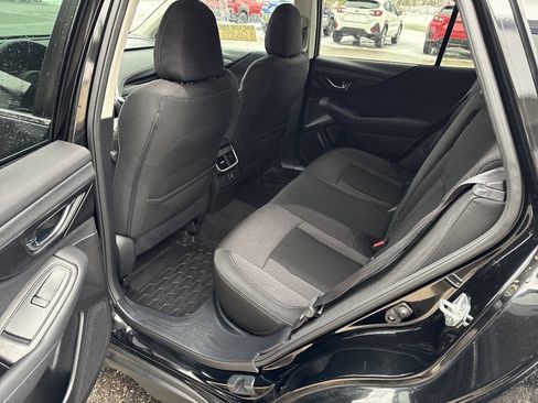 Used 2023 Subaru Outback Premium image 17
