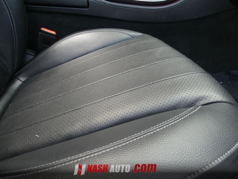Used 2022 Mercedes-Benz E 350 Sedan image 29