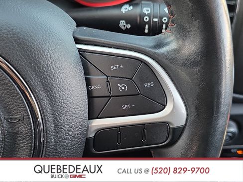 Used 2019 Jeep Compass Trailhawk AWD/4WD image 14