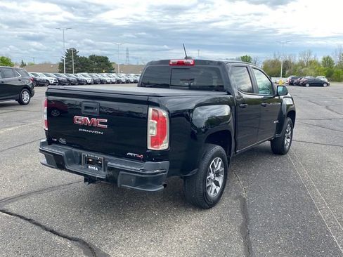 Certified 2022 GMC Canyon AT4 w/ Trailering Package AWD/4WD image 3