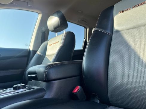Used 2019 Nissan Pathfinder SV w/ Rock Creek Edition AWD/4WD image 32