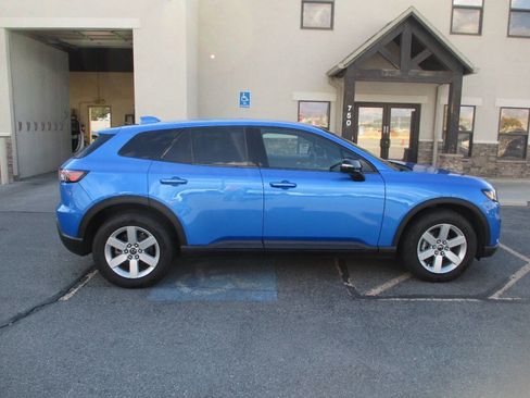 Used 2024 Honda Prologue EX image 9