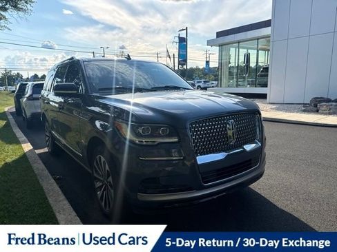 Used 2022 Lincoln Navigator Reserve AWD/4WD image 1