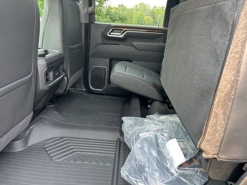 New 2025 Chevrolet Silverado 2500 LT w/ Trail Boss Package image 27