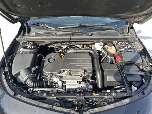 Used 2024 Chevrolet Malibu LT image 34