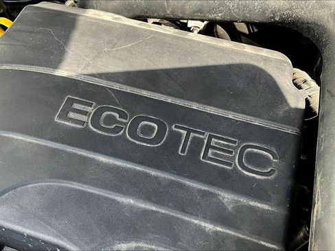 Used 2023 Chevrolet Equinox LT image 41