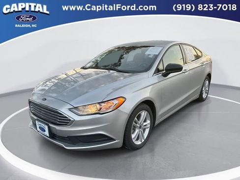 Used 2018 Ford Fusion S image 1