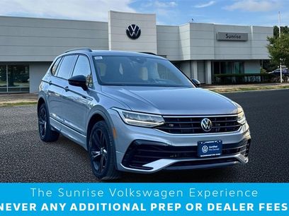 Used 2023 Volkswagen Tiguan SE R-Line