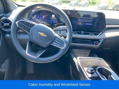 Certified 2026 Chevrolet Equinox LT w/ Convenience Package II AWD/4WD image 7