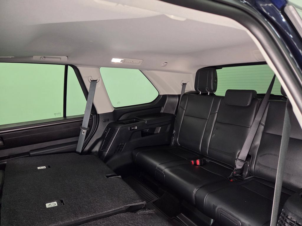 Used 2023 Toyota Sequoia SR5 w/ SR5 Premium Package AWD/4WD image 17
