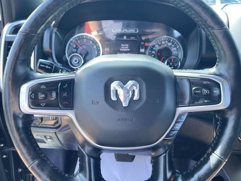 Used 2020 RAM 1500 Big Horn AWD/4WD image 11