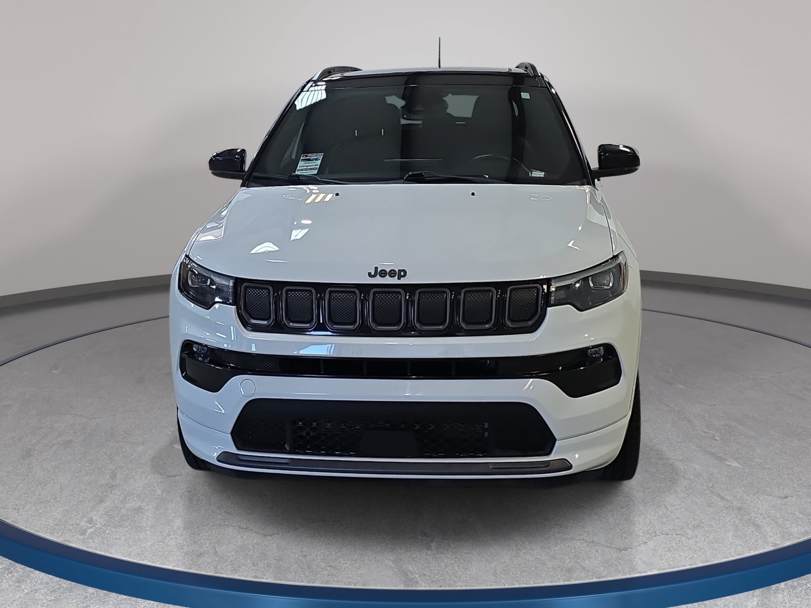 Used 2022 Jeep Compass High Altitude AWD/4WD image 3